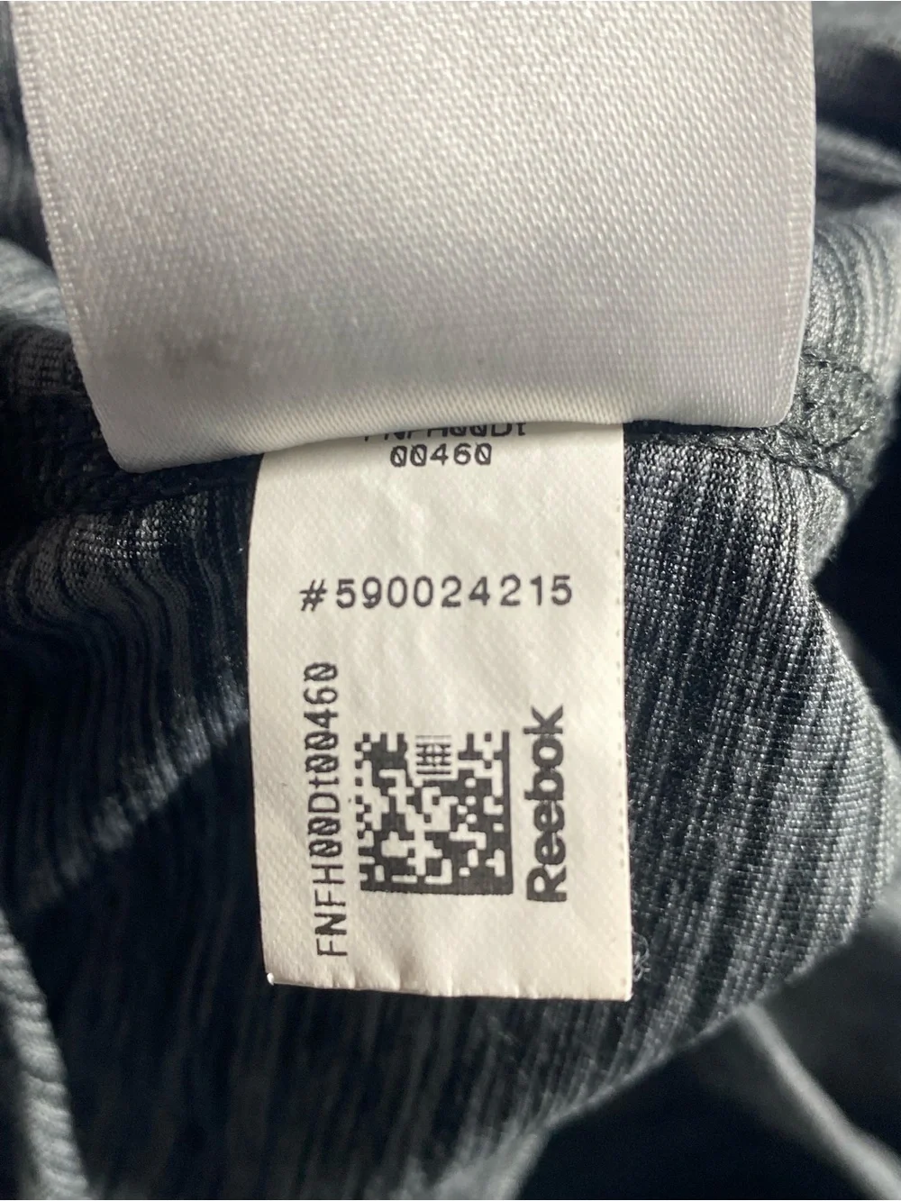 Reebok Men's Heather Gray Half-Zip Performance Top Size XL Athletic long sleeve